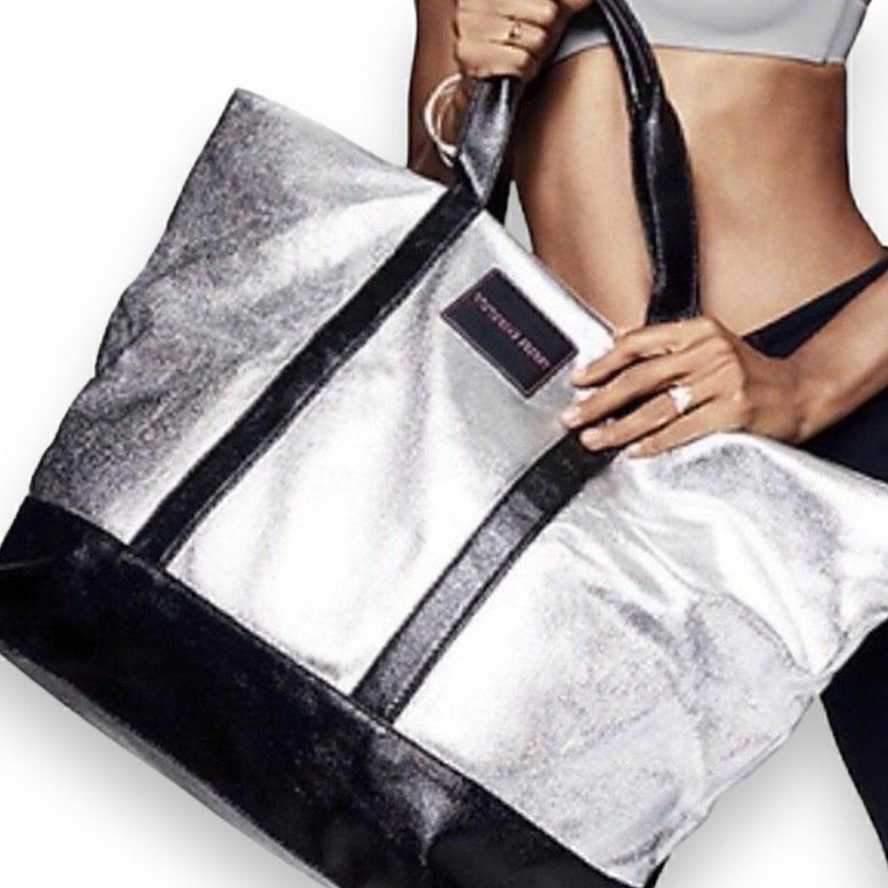 Victorias Secret Large Weekender Tote Getaway Bag Duffle